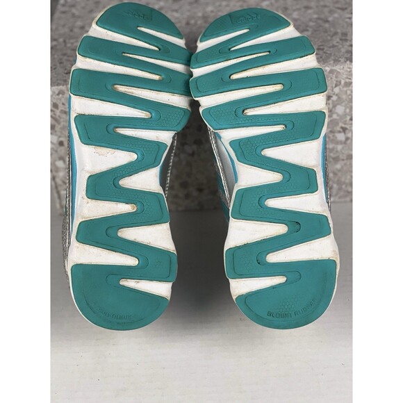 Adidas Ultraboost Sneakers Womens 6.5 Silver Blue Mesh Comfort Running Shoes - Picture 11 of 11